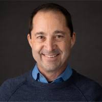 linkedin headshot_petelunenfeld