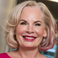 Paula Houlihan
